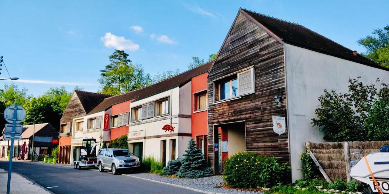 L'Antilope Hotel Nancay Exterior photo